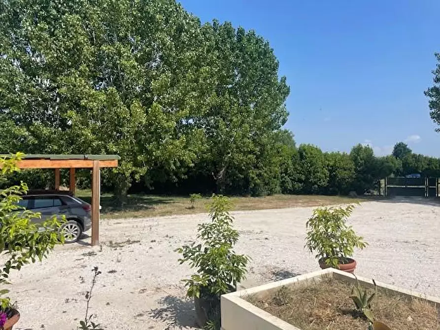 Immagine 68 di Villa in vendita  a San Giuliano Terme