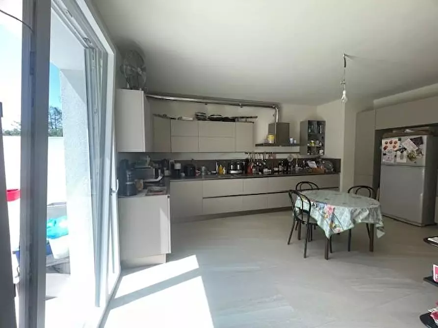 Immagine 39 di Villa in vendita  a San Giuliano Terme