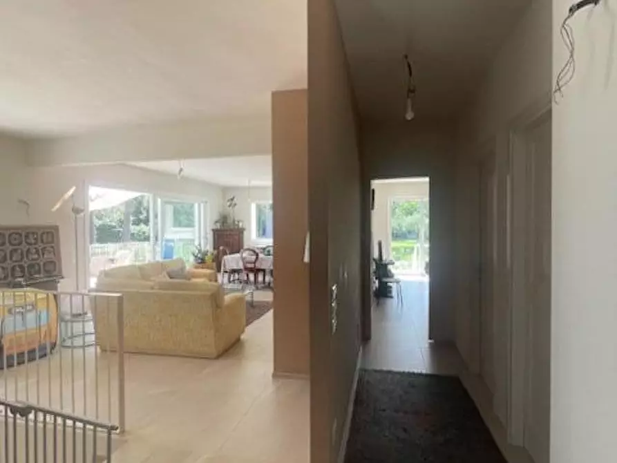 Immagine 53 di Villa in vendita  a San Giuliano Terme