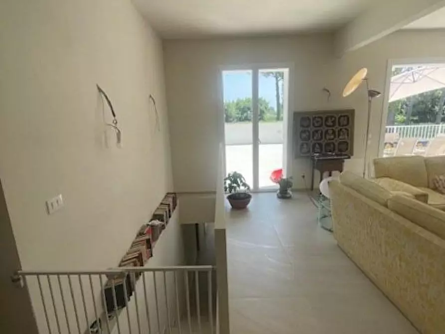 Immagine 33 di Villa in vendita  a San Giuliano Terme