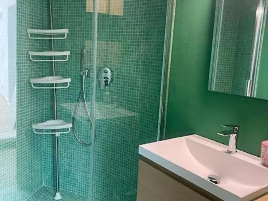 Immagine 7 di Villa in vendita  a San Giuliano Terme