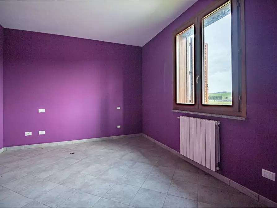 Immagine 10 di Villetta a schiera in vendita  a Castellina Marittima