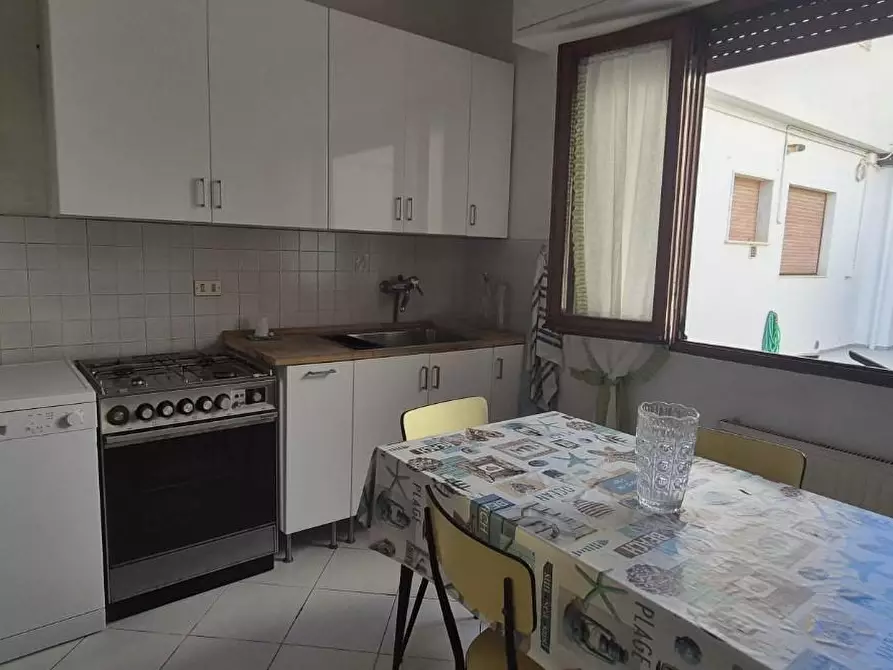 Immagine 18 di Terratetto in vendita  a Viareggio