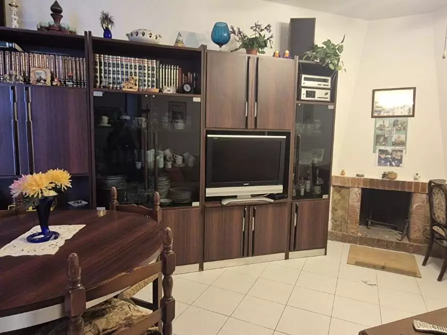 Immagine 15 di Terratetto in vendita  a Viareggio