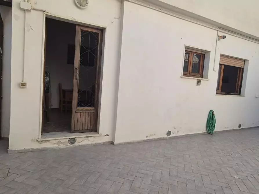 Immagine 35 di Terratetto in vendita  a Viareggio