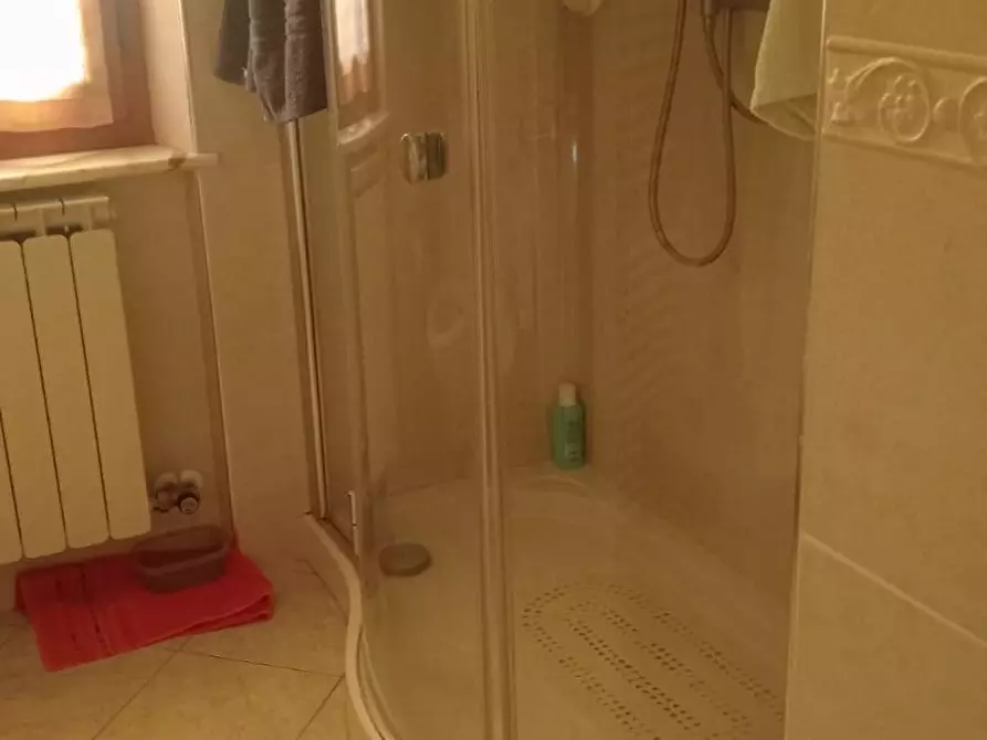 Immagine 7 di Casa bifamiliare in vendita  a Ortonovo