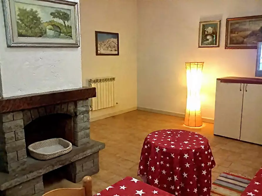 Immagine 10 di Appartamento in vendita  a Pievepelago