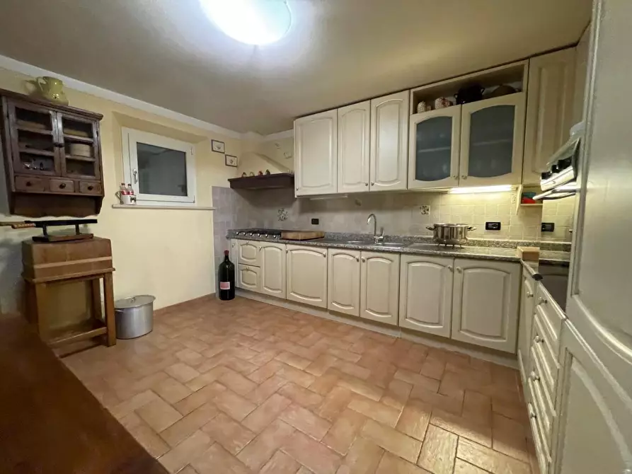 Immagine 28 di Villetta a schiera in vendita  a Porcari