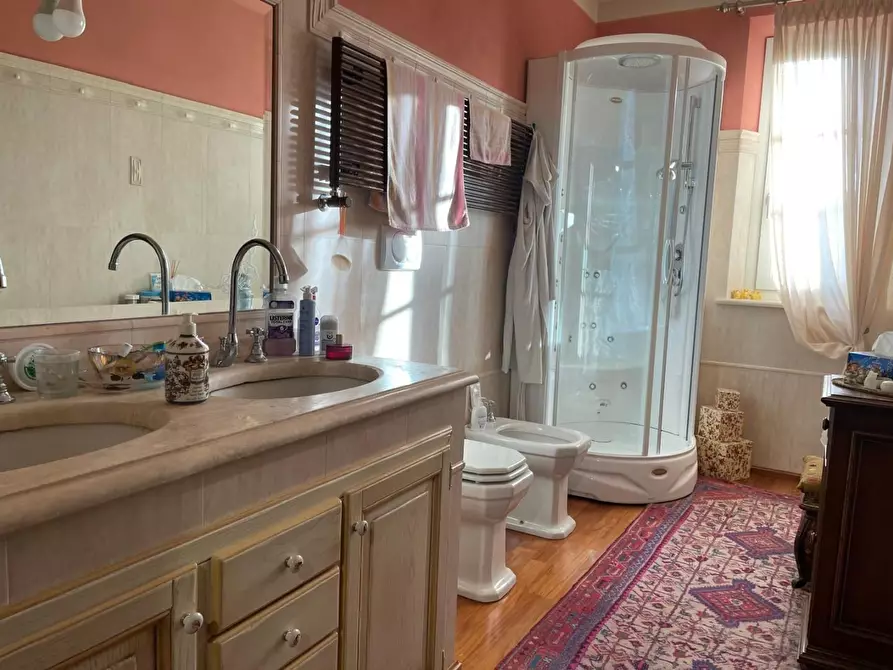 Immagine 29 di Villetta a schiera in vendita  a Porcari