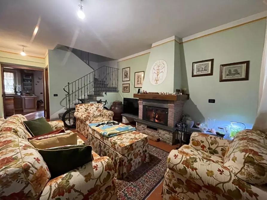 Immagine 3 di Villetta a schiera in vendita  a Porcari