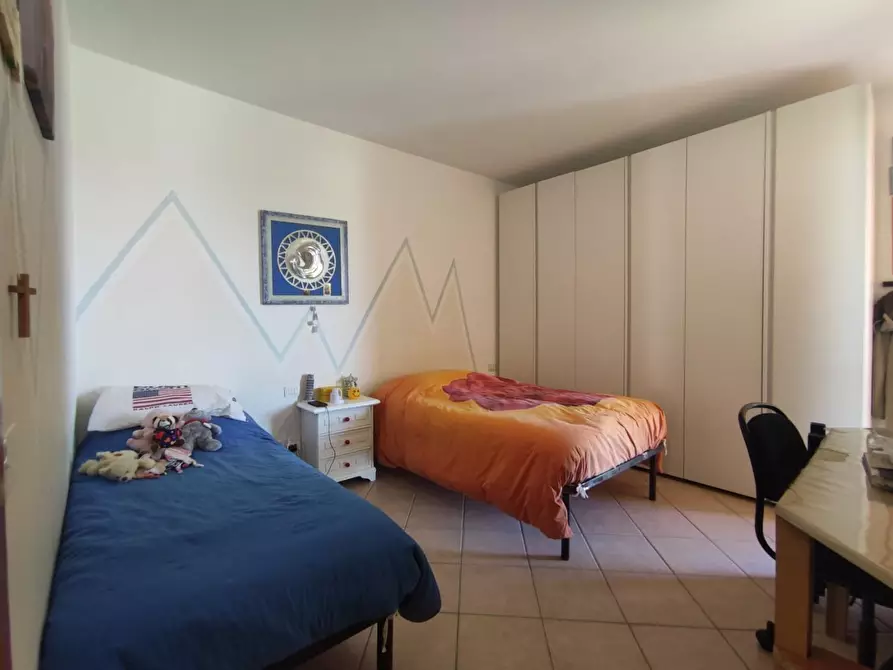 Immagine 16 di Appartamento in vendita  a Fucecchio