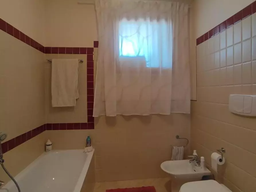 Immagine 26 di Appartamento in vendita  a Fucecchio