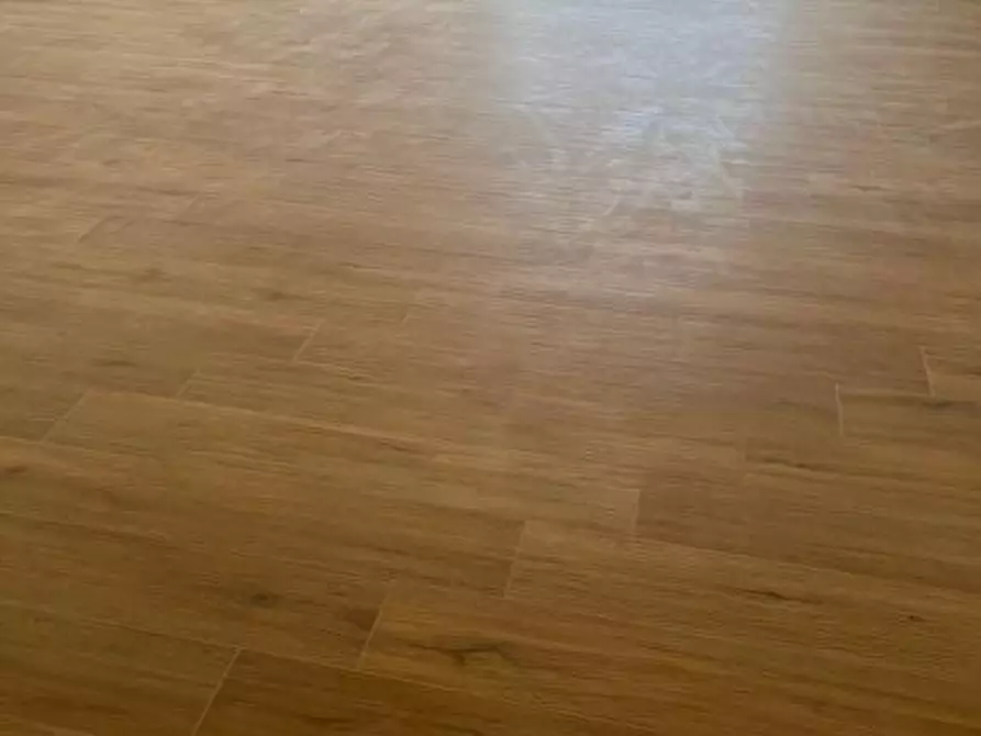 Immagine 7 di Locale commerciale in affitto  a Cascina