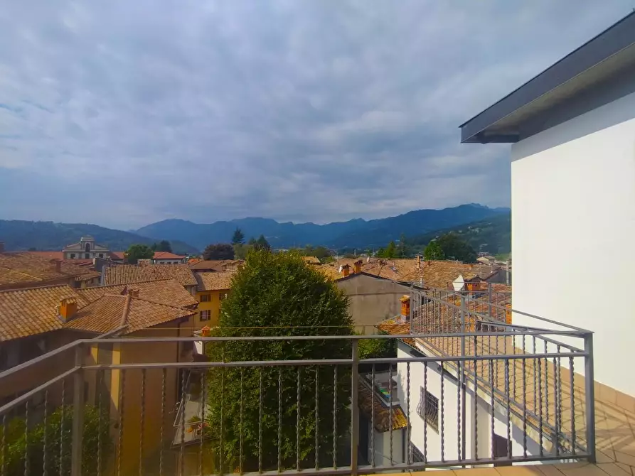 Immagine 38 di Appartamento in vendita  a Gandino