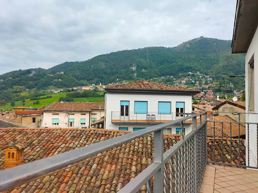 Immagine 20 di Appartamento in vendita  a Gandino