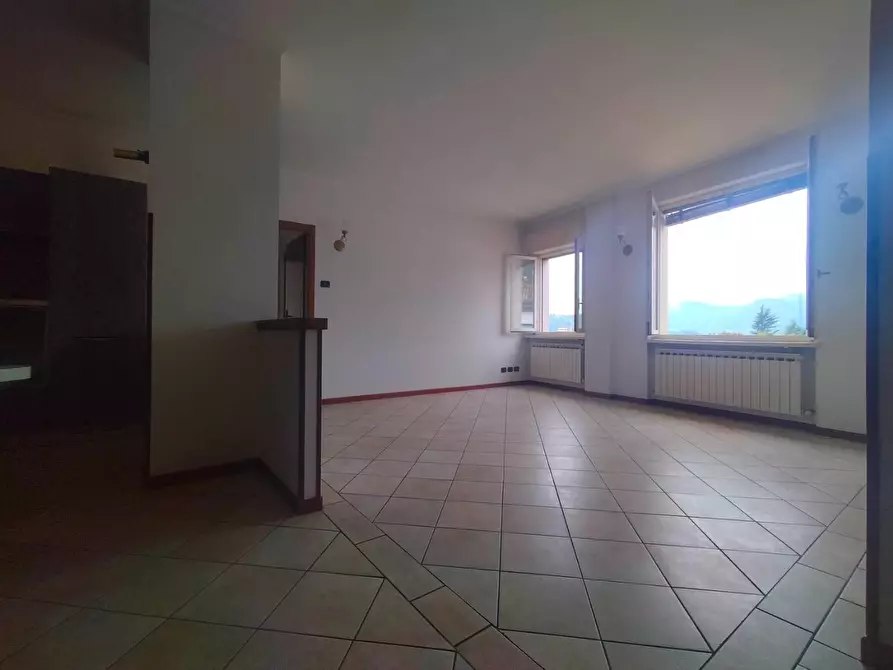 Immagine 10 di Appartamento in vendita  a Gandino