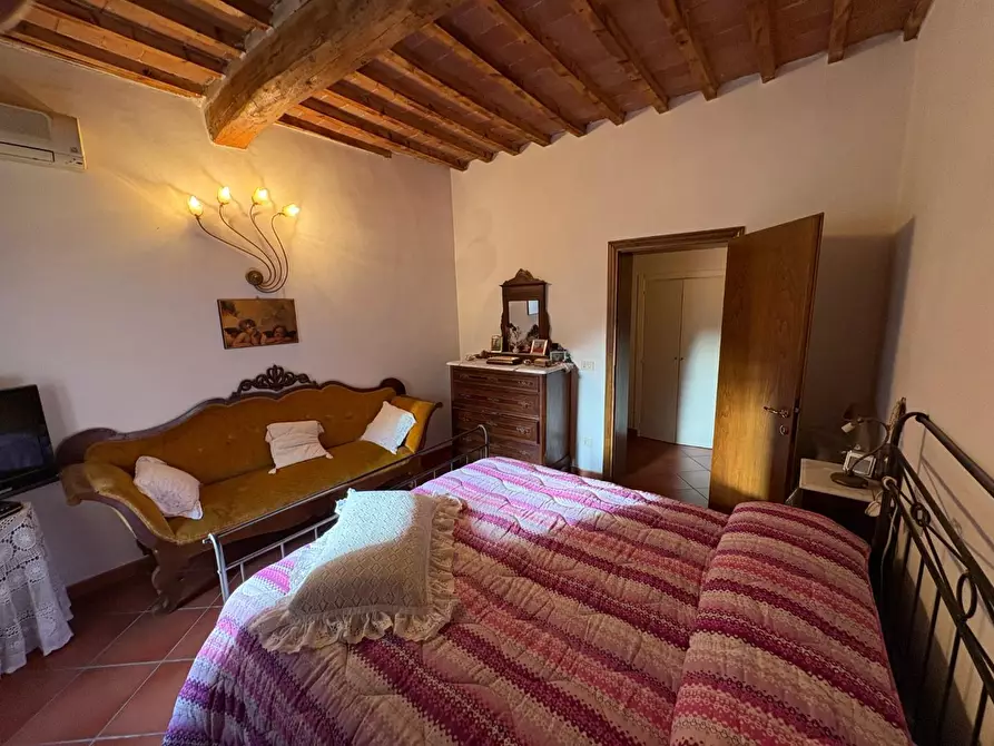 Immagine 22 di Appartamento in vendita  a Monteriggioni