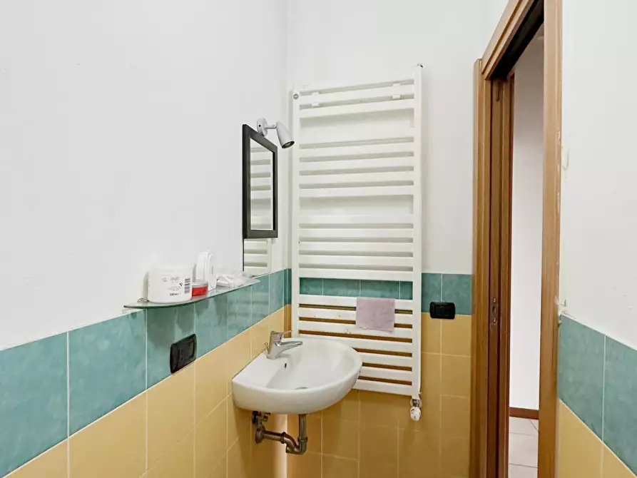 Immagine 20 di Terratetto in vendita  a Lucca