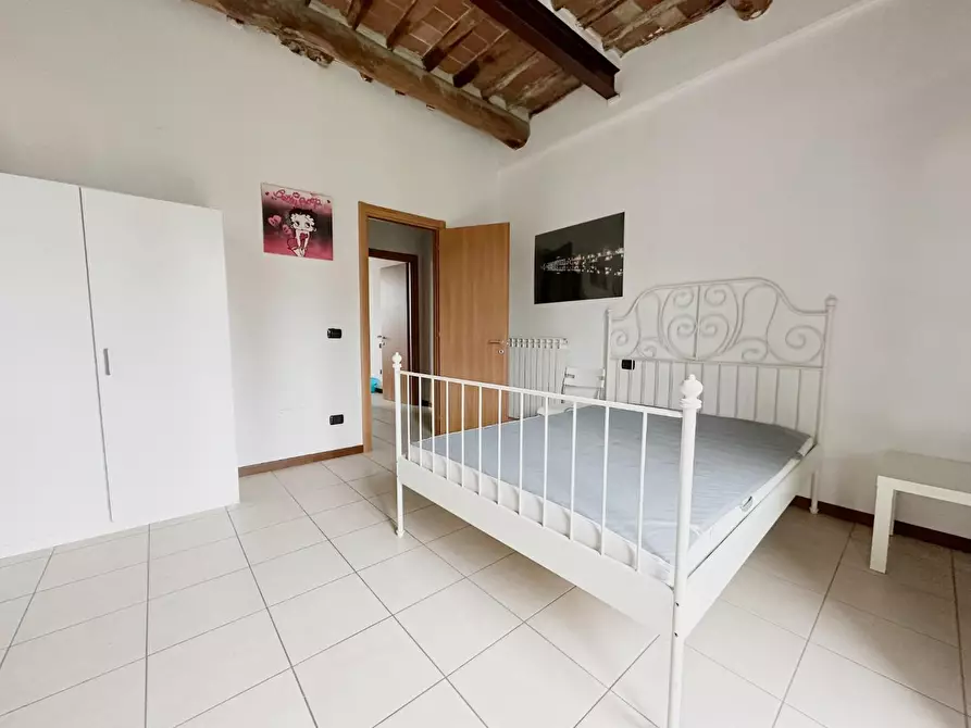 Immagine 15 di Terratetto in vendita  a Lucca