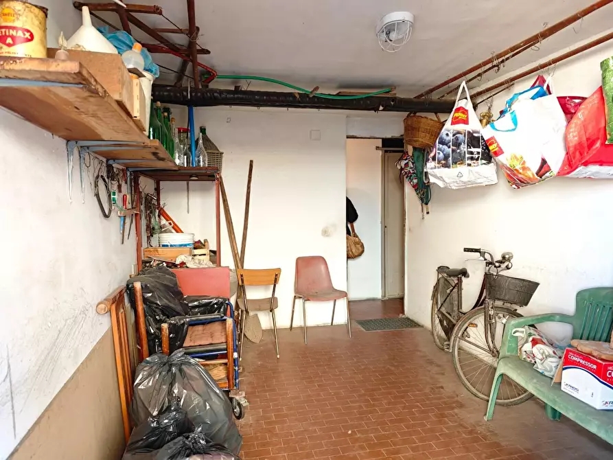 Immagine 37 di Appartamento in vendita  a Ponsacco