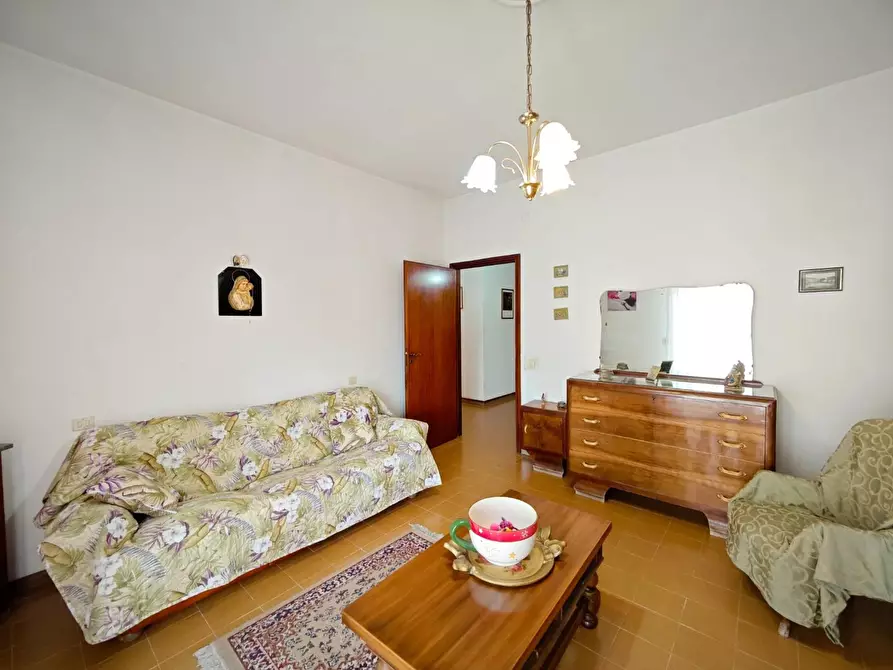 Immagine 29 di Appartamento in vendita  a Ponsacco