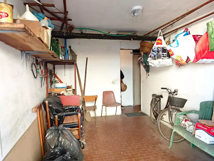 Immagine 36 di Appartamento in vendita  a Ponsacco