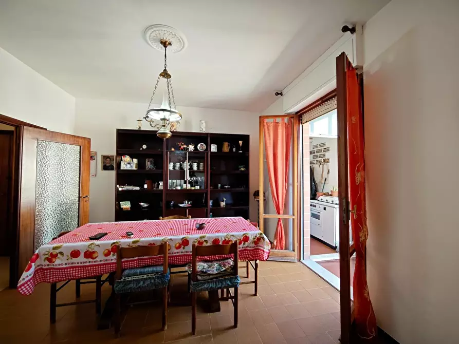 Immagine 13 di Appartamento in vendita  a Ponsacco