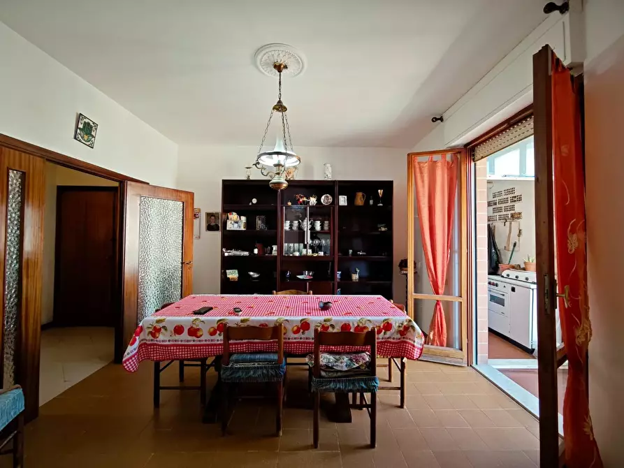 Immagine 12 di Appartamento in vendita  a Ponsacco