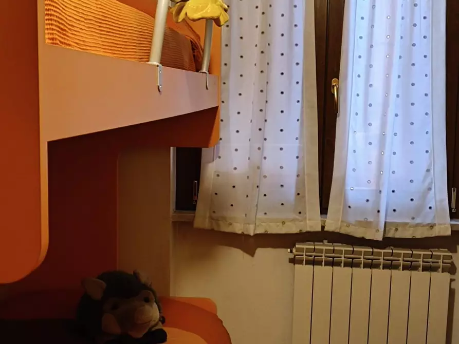 Immagine 12 di Villetta a schiera in vendita  a Carrara