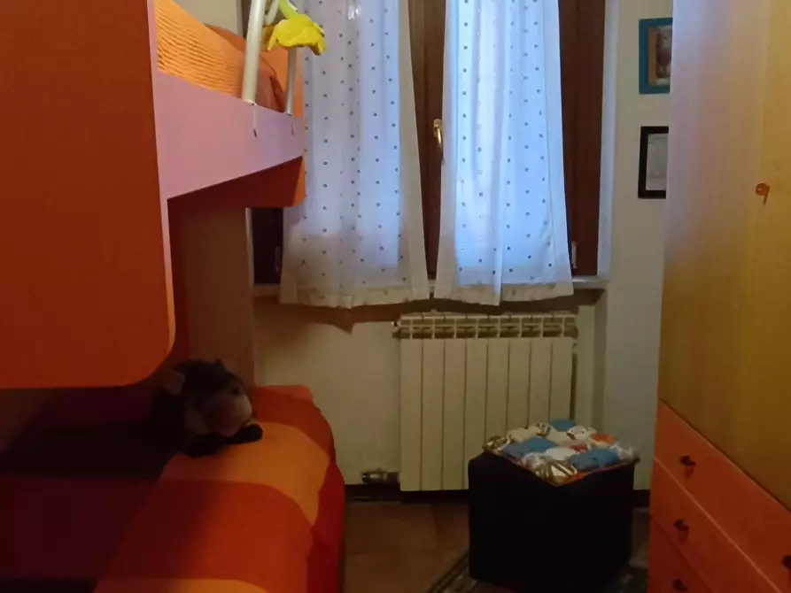 Immagine 10 di Villetta a schiera in vendita  a Carrara