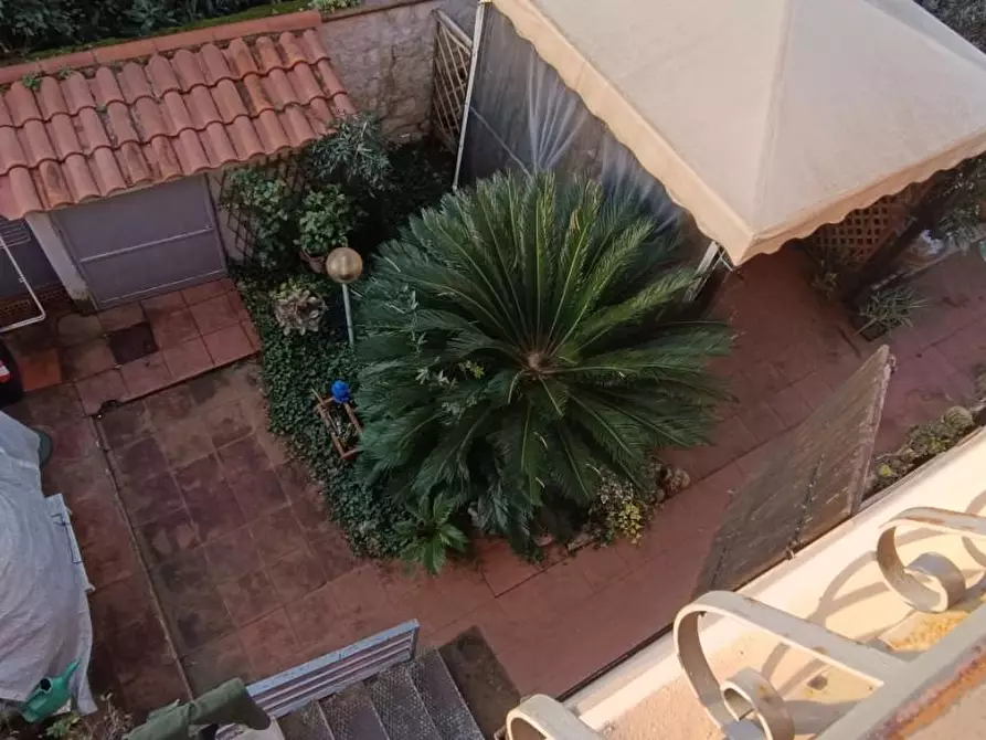 Immagine 19 di Villetta a schiera in vendita  a Carrara