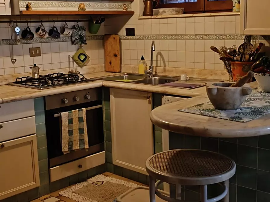 Immagine 22 di Villetta a schiera in vendita  a Carrara