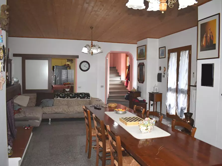 Immagine 21 di Porzione di casa in vendita  a Gambassi Terme