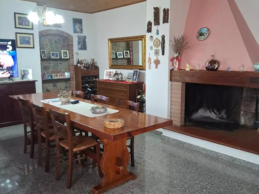 Immagine 32 di Porzione di casa in vendita  a Gambassi Terme