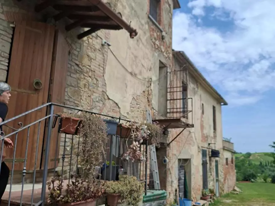 Immagine 27 di Porzione di casa in vendita  a Gambassi Terme