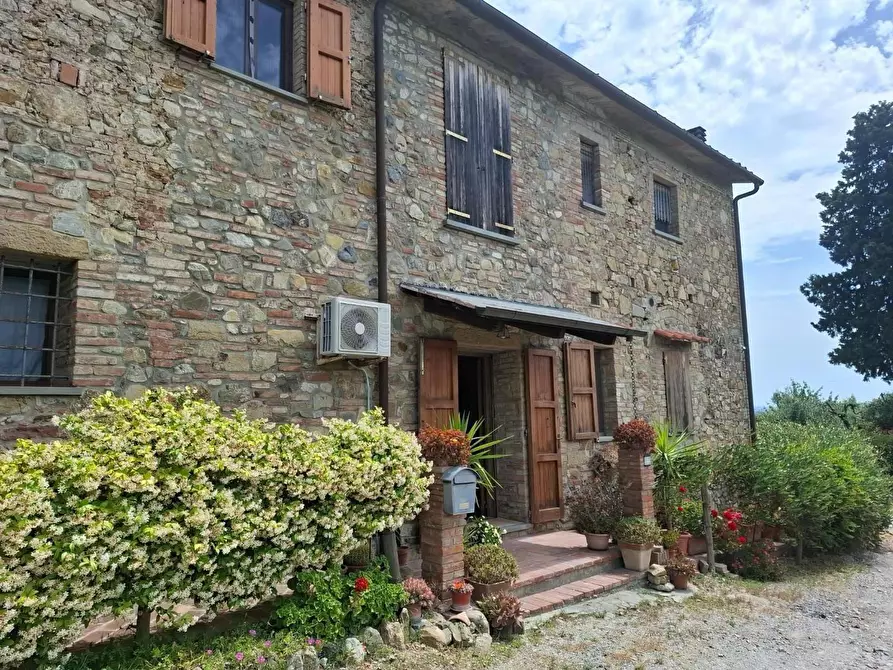 Immagine 33 di Porzione di casa in vendita  a Gambassi Terme