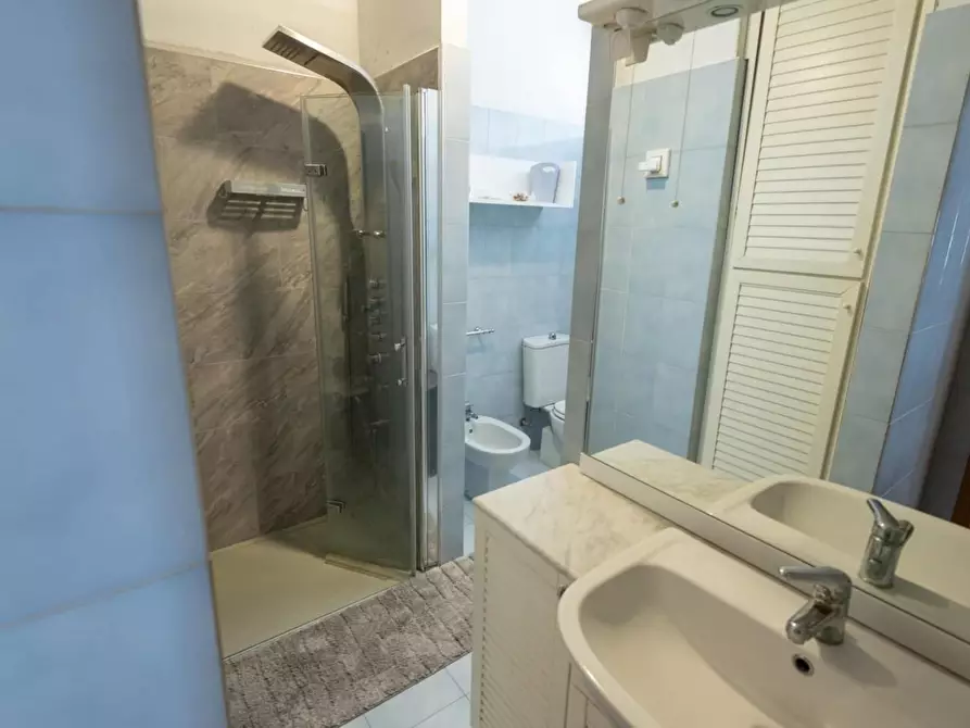 Immagine 41 di Casa semindipendente in vendita  a Ortonovo