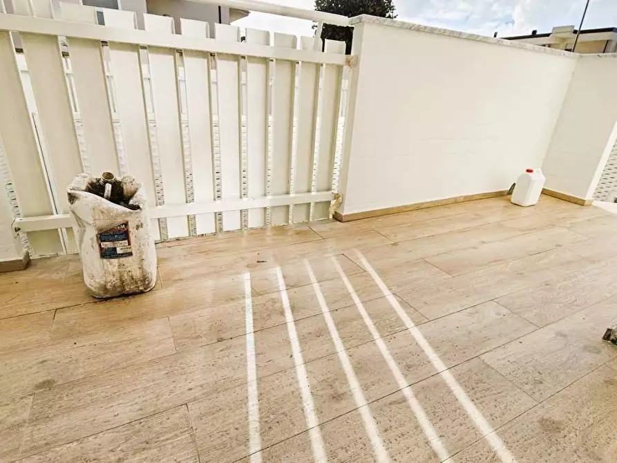 Immagine 13 di Appartamento in vendita  a Massa