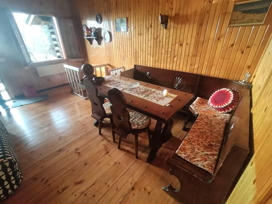 Immagine 35 di Villetta a schiera in vendita  a Zeri