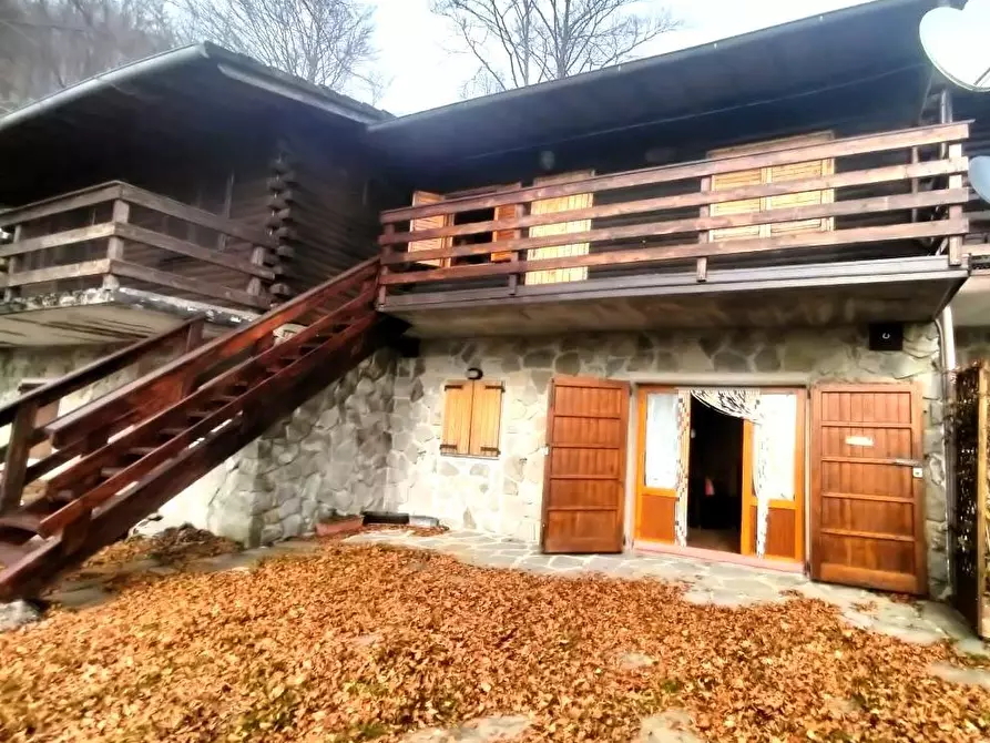 Immagine 18 di Villetta a schiera in vendita  a Zeri