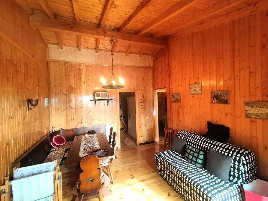 Immagine 17 di Villetta a schiera in vendita  a Zeri