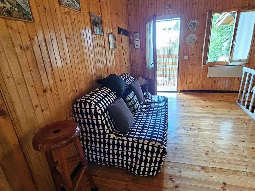 Immagine 9 di Villetta a schiera in vendita  a Zeri