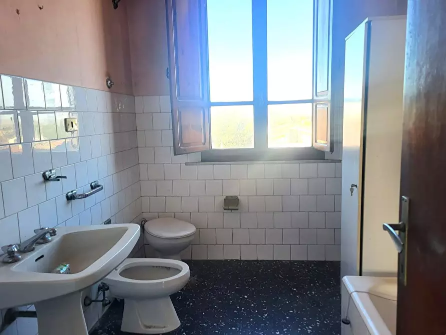 Immagine 6 di Appartamento in vendita  a Pontedera