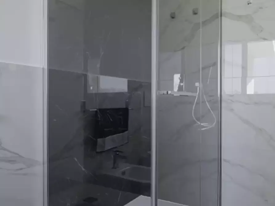 Immagine 44 di Villa in vendita  a Pietrasanta