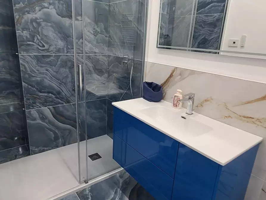 Immagine 41 di Villa in vendita  a Pietrasanta