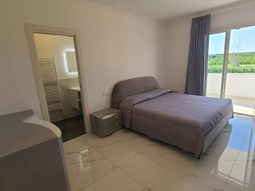 Immagine 25 di Villa in vendita  a Pietrasanta