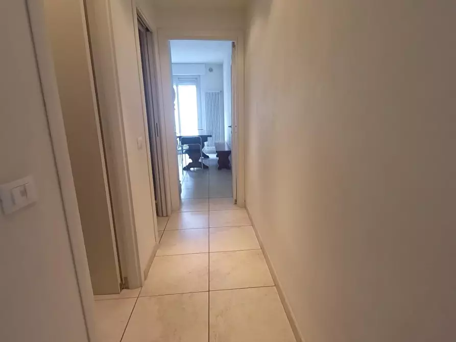 Immagine 10 di Casa bifamiliare in affitto  a Camaiore