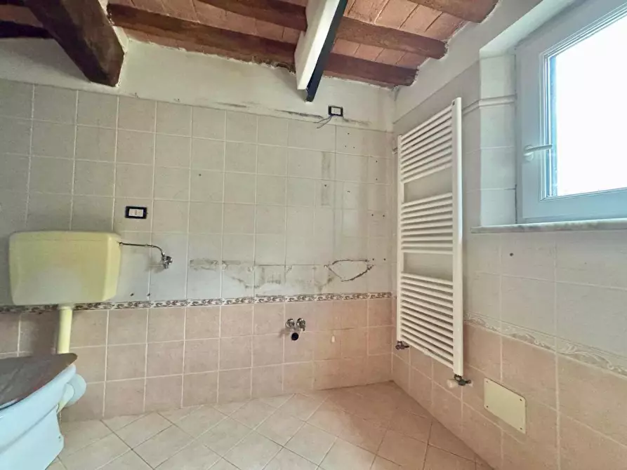 Immagine 21 di Appartamento in vendita  a Ponsacco