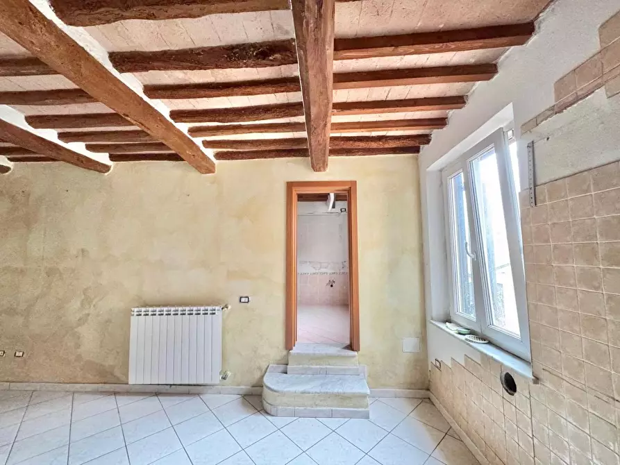 Immagine 11 di Appartamento in vendita  a Ponsacco