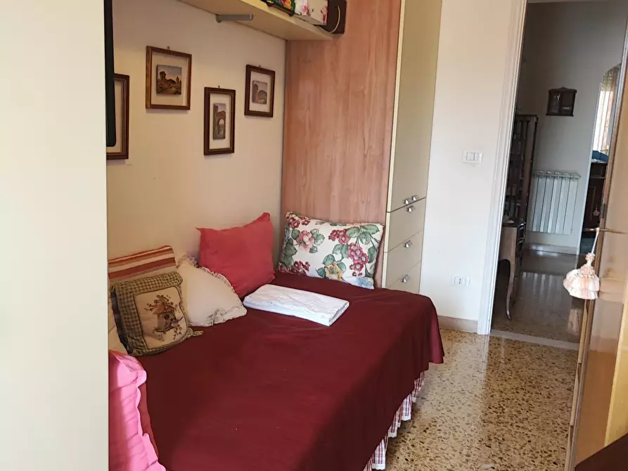 Immagine 6 di Appartamento in vendita  a Viareggio